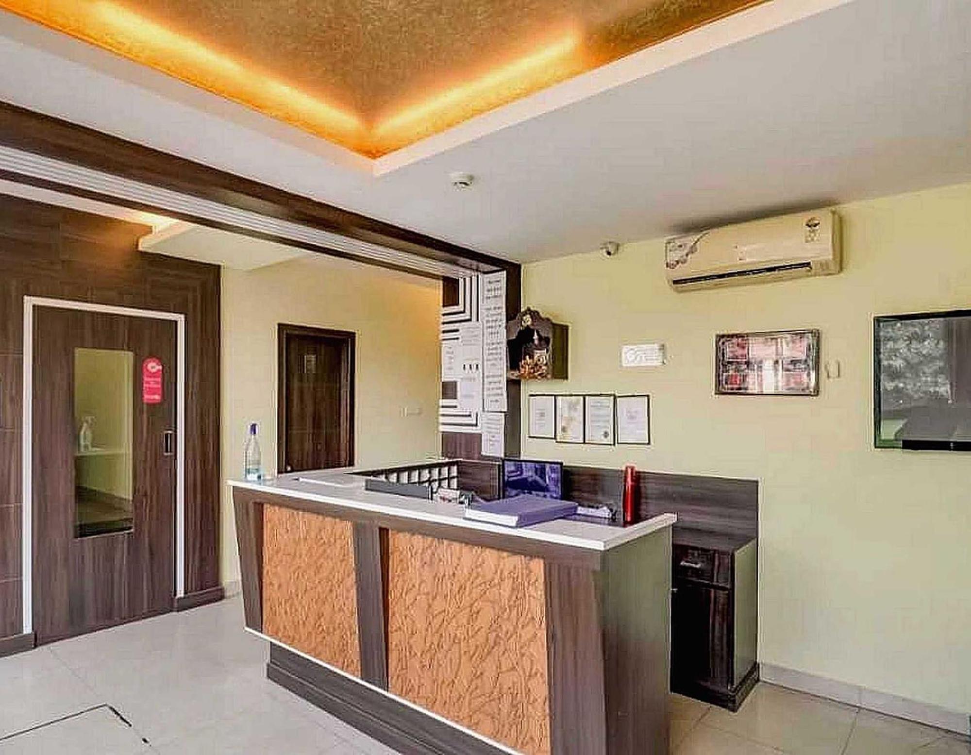 ורנאסי Collection O Hotel Kashi Inn מראה חיצוני תמונה